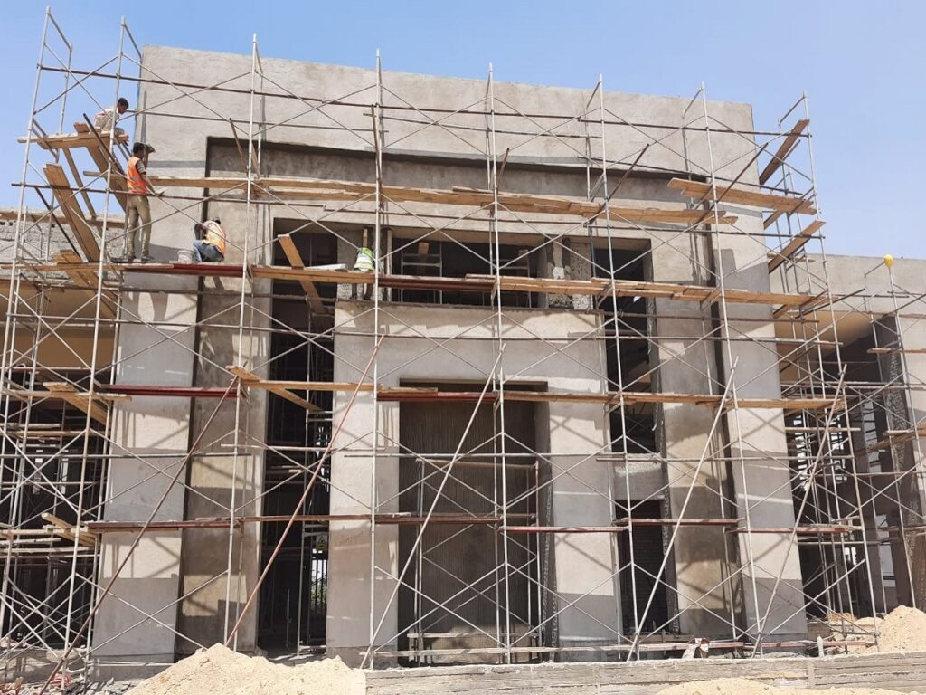 تنفيذ اعمال البياض الخارجي لمسجد مشروع تاج سيتي